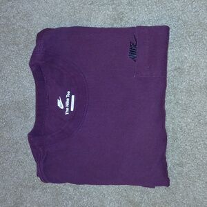 Nike Men's Maroon T-Shirt